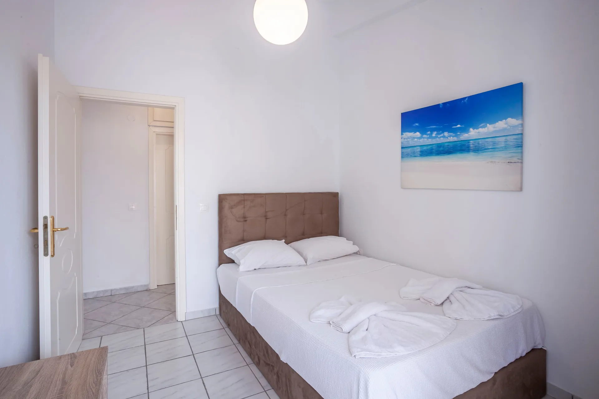 Tiara Holidays - Aris Luxury - 3 bedroom apartment - bedroom 3